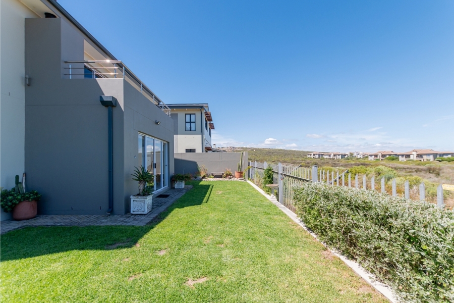 4 Bedroom Property for Sale in Sunset Estate Western Cape